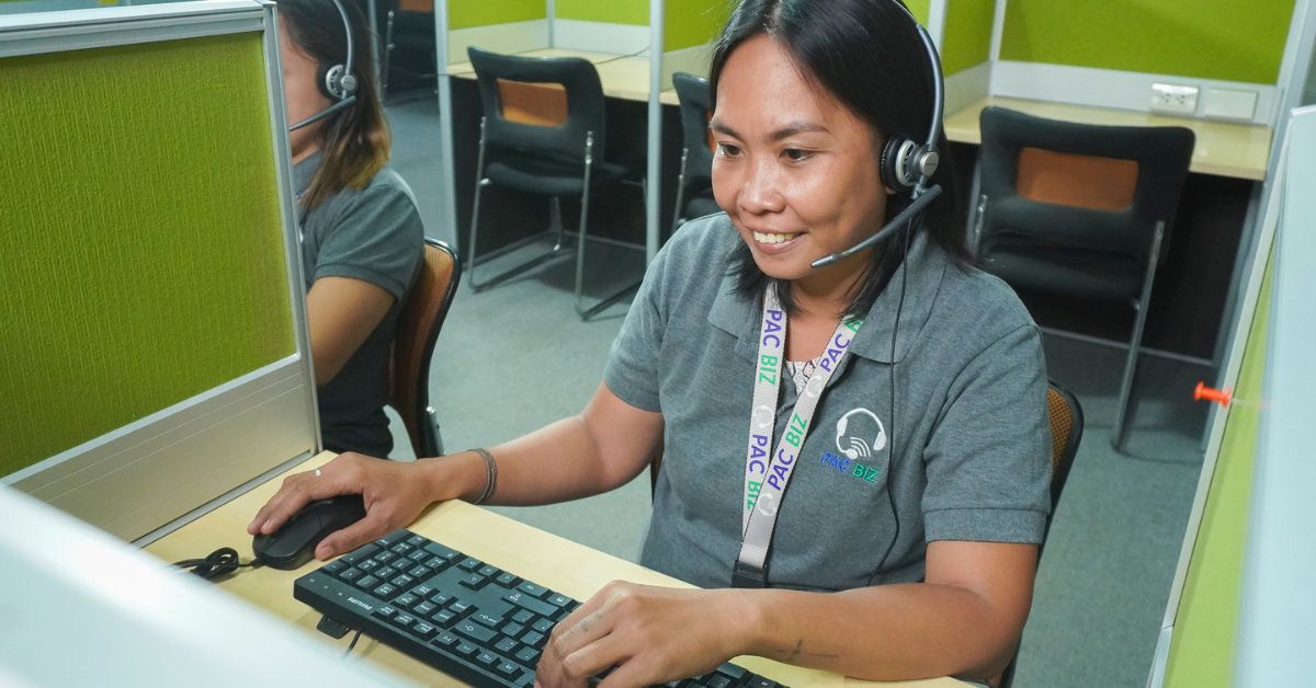 Benefits of Live Chat Outsourcing to The Philippines | Pac-Biz